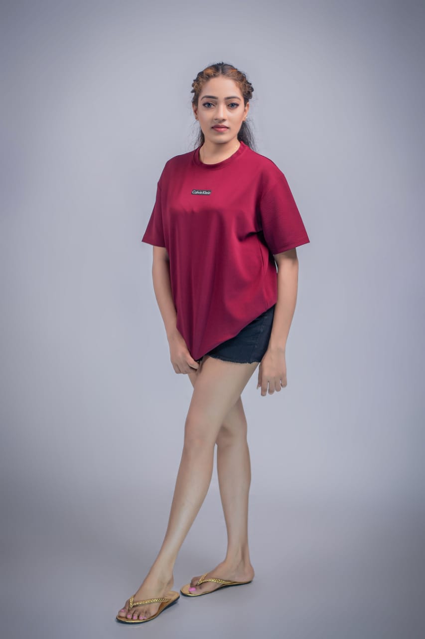 Calvin Klein Small Logo T-Shirt for Women - Maroon - Image 3